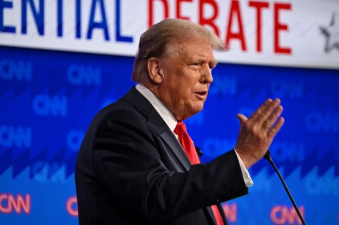 Трамп ја нарече „непријатна“ казната од ЕУ за „Икс“ на Маск; закани за нови царини кон Канада и Мексико