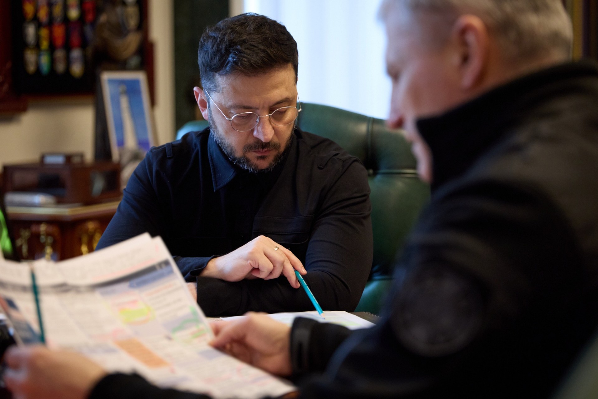 Сценариото за мир предвидува Украина да влезе во ЕУ во 2027 година?