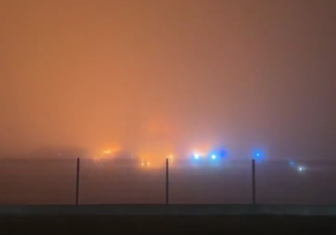 Голем пожар во Хрватска; На местото на настанот беа повеќе од 60 пожарникари, се слушаа експлозии