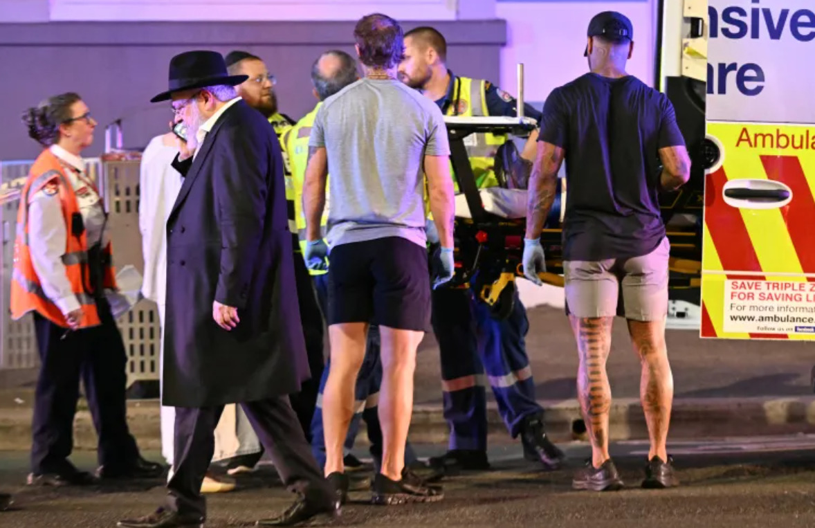 Сè што досега е познато за терористичкиот напад на плажата Бонди во Сиднеј