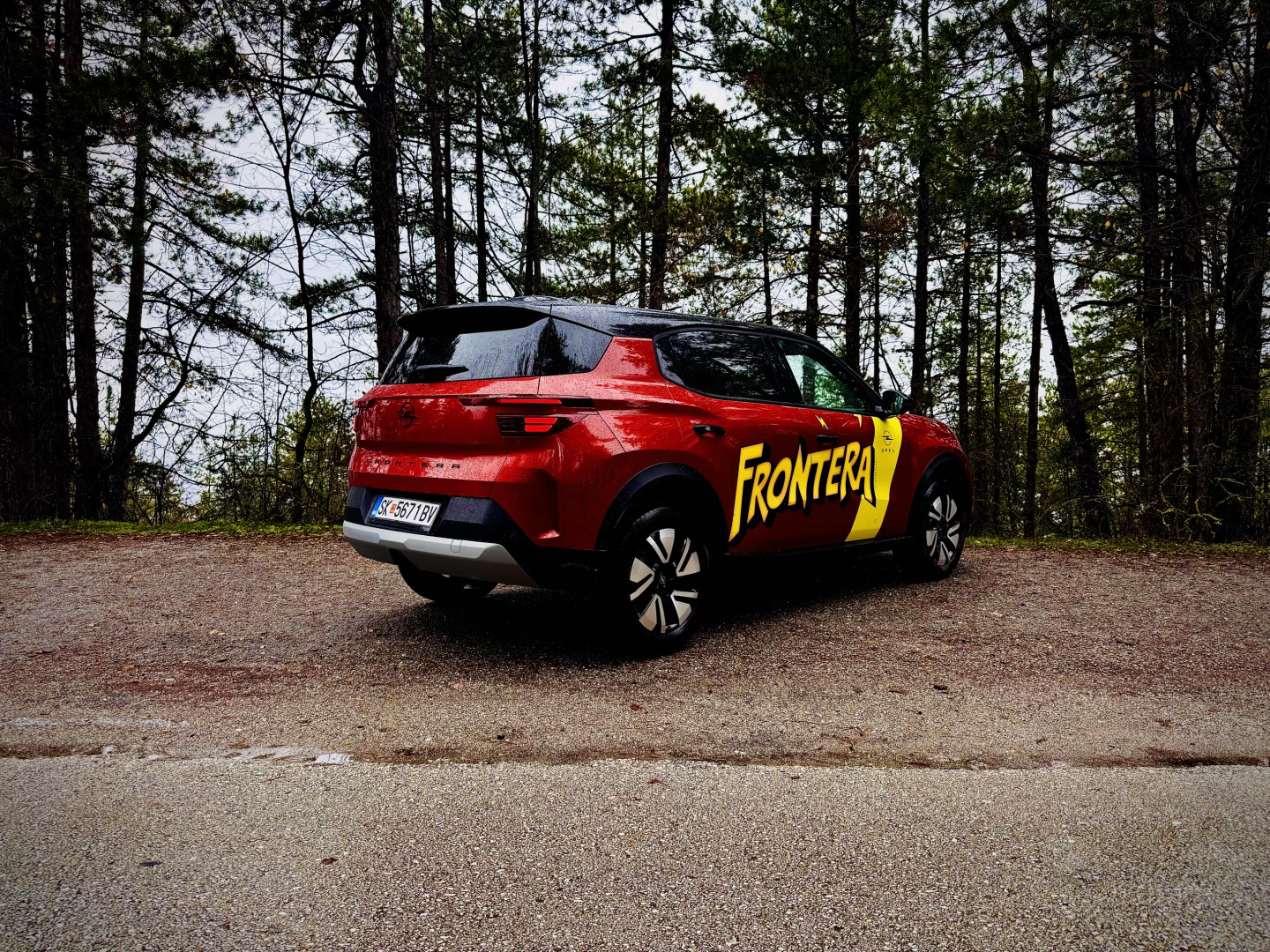 Тест Opel Frontera GS 1.2 Hybrid: Името е старо, мисијата е нова