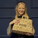 Со Ирина Атанаскова: За уметноста да се биде мајка и уметник и за пријателот што го спасува денот