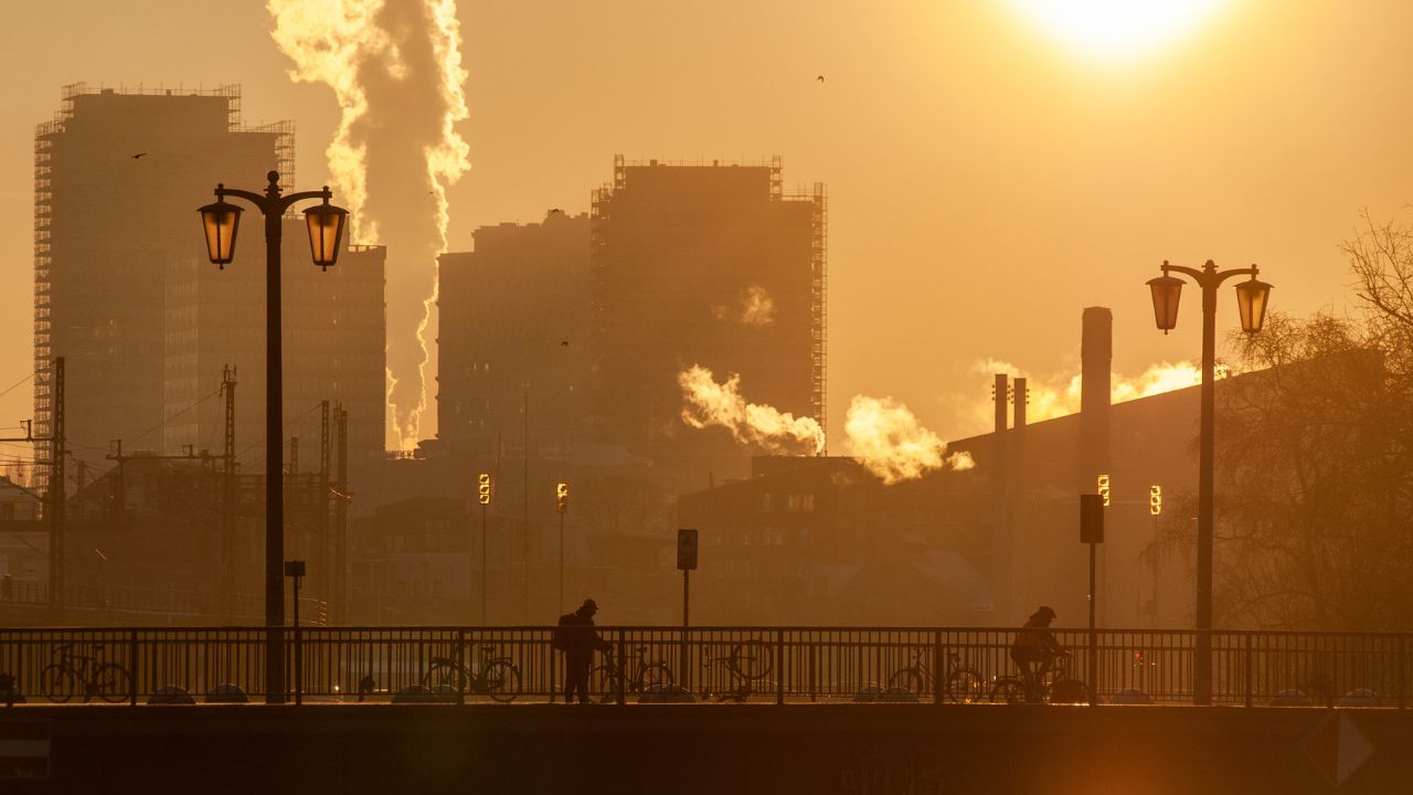 Како ЗАГАДЕНИОТ ВОЗДУХ влијае на КАРДИОВАСКУЛАРНОТО ЗДРАВЈЕ?