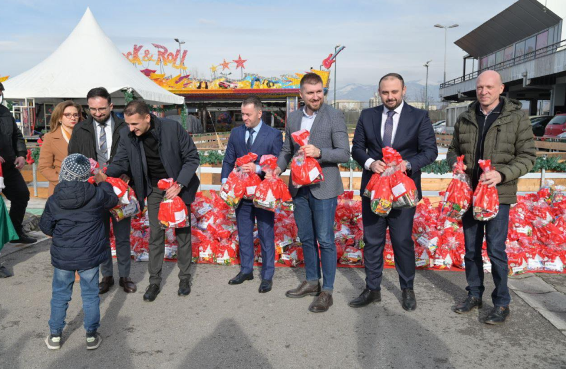 За „Зимзоленд“ и Општина Аеродром се огласи со „толкување“