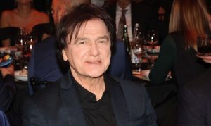 (ВИДЕО+ФОТО) Му се исплатело – Здравко Чолиќ после Сараево ќе биде побогат за 500.000 евра (само од спонзори): „Сè беше чувано во тајност“