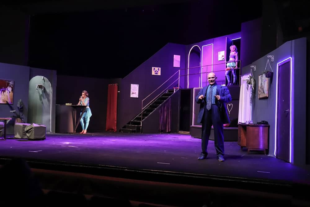 Ново исчитување на режисерот Синиша Евтимов на култната „Болва в уво“ премиерно во Драмски