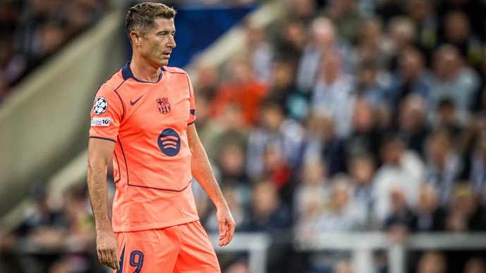 Роберт Левандовски одлучил каде сака да игра следната сезона, па макар и да изгуби многу пари