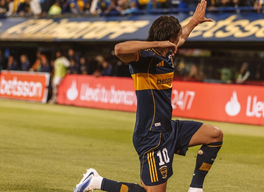 Еден од најдобрите голгетери во историјата му кажа „збогум“ на фудбалот