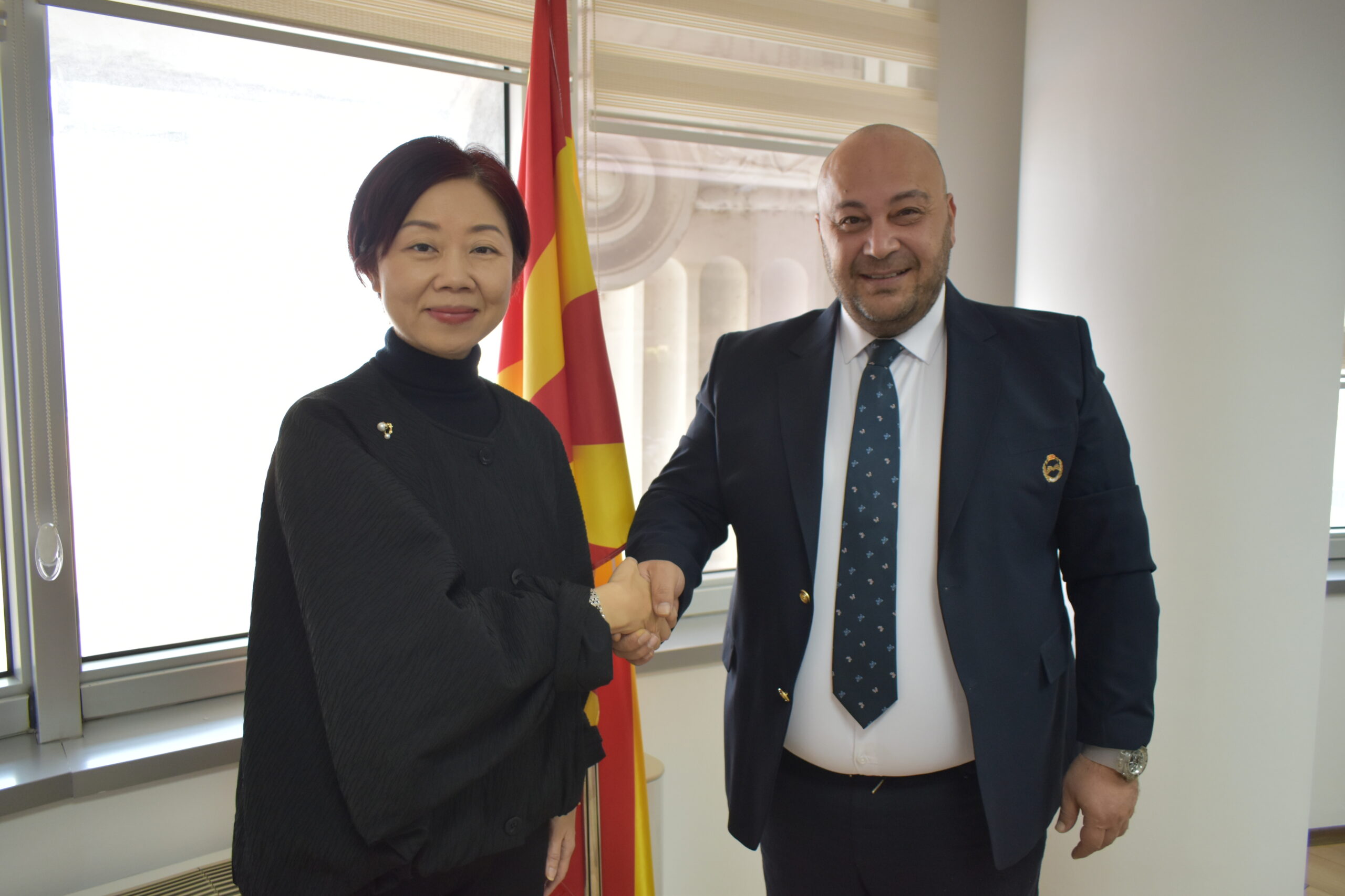 Претседателот Костадиновски оствари средба со амбасадорката на Кина, Џијанг Сјаојан