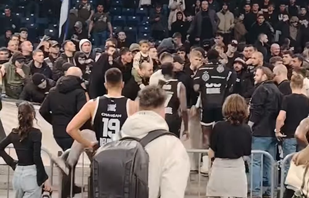 Хаос во Белград: Кошаркар на Партизан тргна да се тепа со водачите на Гробари!