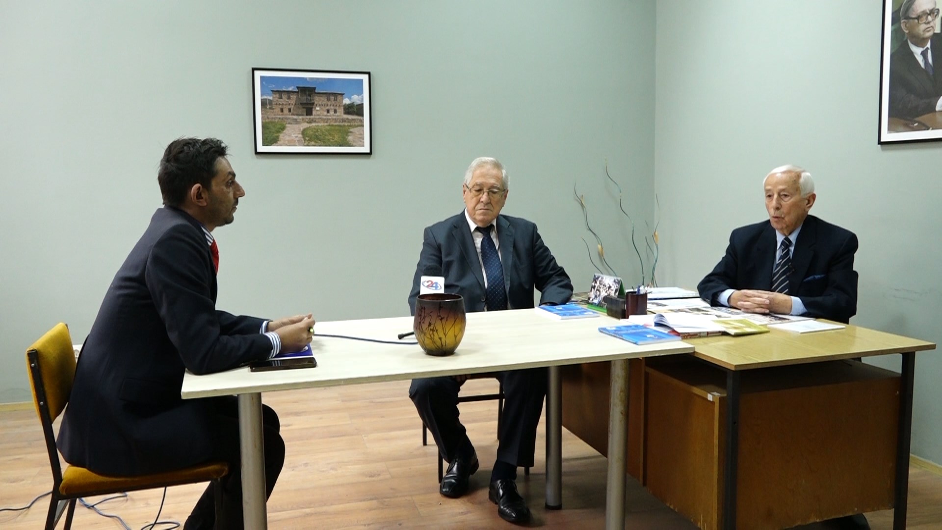 Да се донесе законот за воведување на државна награда „Блаже Конески“