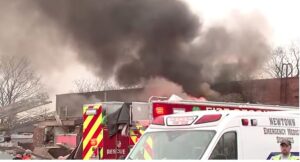 (ВИДЕО) Дом за стари лица разнесен од експлозија – најмалку две жртви