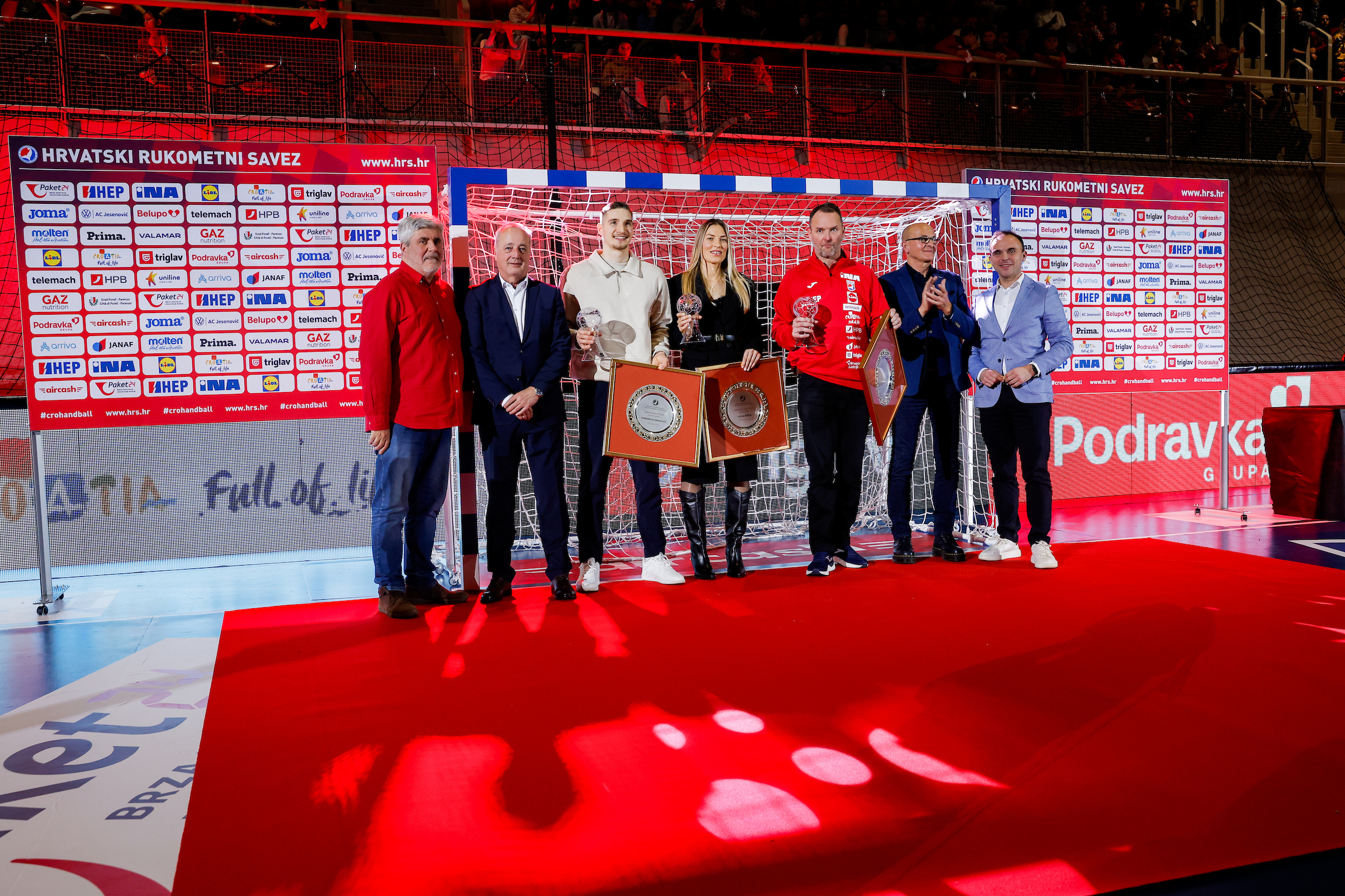 Хрватите ги избраа најдобрите за 2025 – Кузмановиќ, Бешен, Сигурдсон…