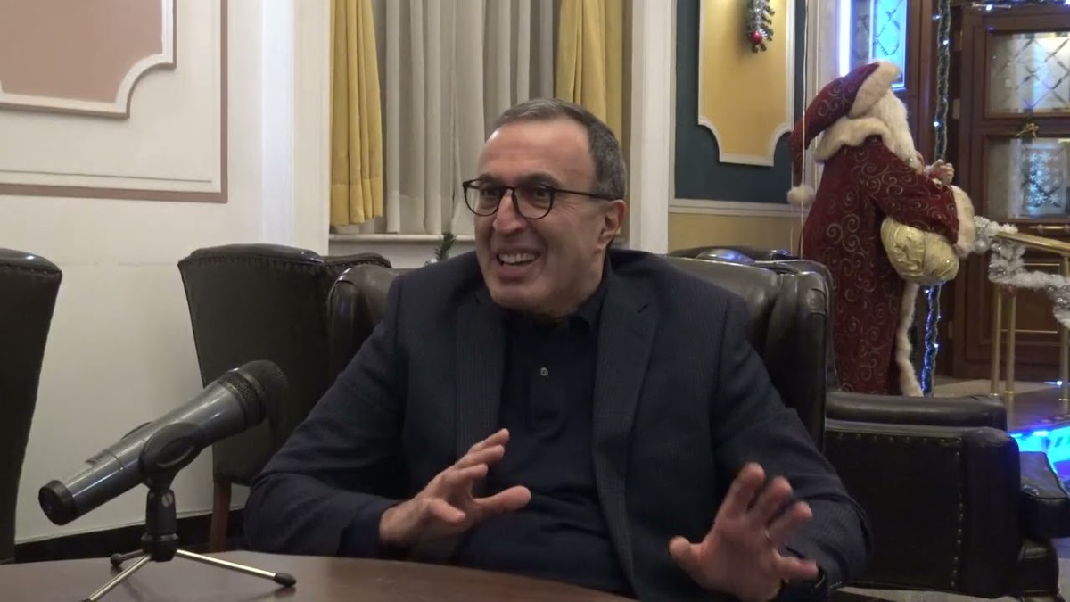 Петар Стојанов: Ветото за Македонија беше грешка што може скапо да нè чини