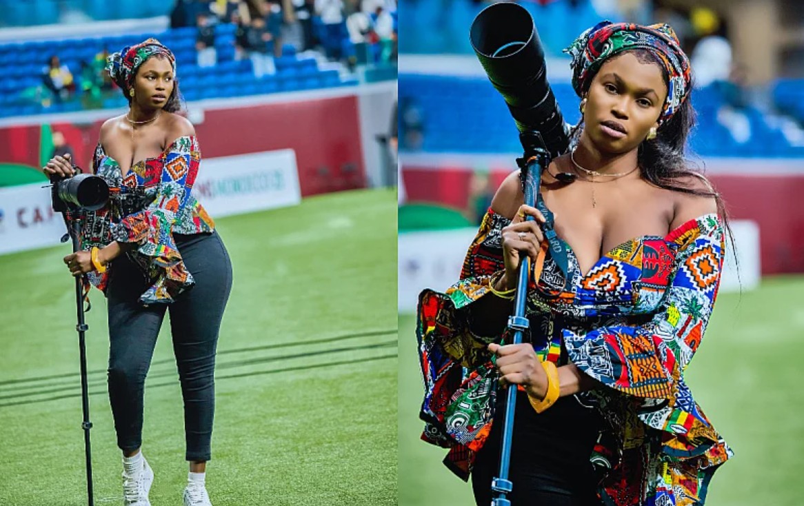 Ги засени фудбалерите: Атрактивна фоторепортерка стана ѕвезда на Африканскиот Куп на Нации (ФОТО)