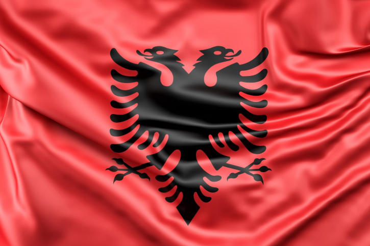 Албанија ќе отвори уште 20 прифатни центри за мигранти