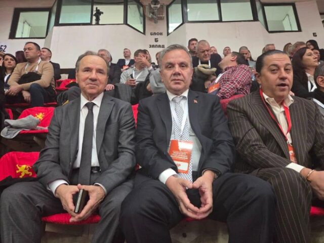 ДС најавува дека во 2026 се отвораат на портите на Европската унија за Македонија