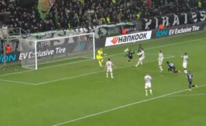 Миовски е во гол-серија: Супер-Бојан со „ножички“ до еврогол во ЛЕ