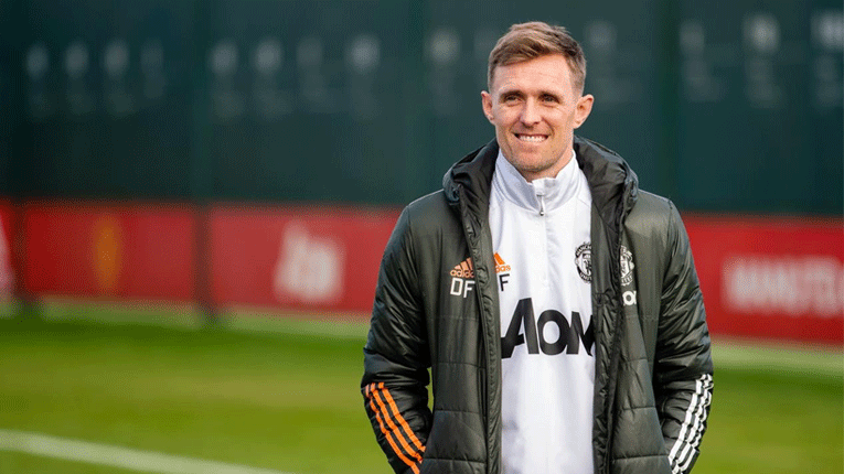 Легендата на Манчестер јунајтед е поставен за привремен менаџер