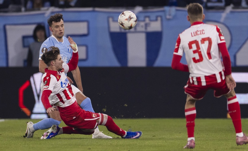 Ц. Звезда го покори Малме и обезбеди нокаут-фаза во Лига Европа (ВИДЕО)