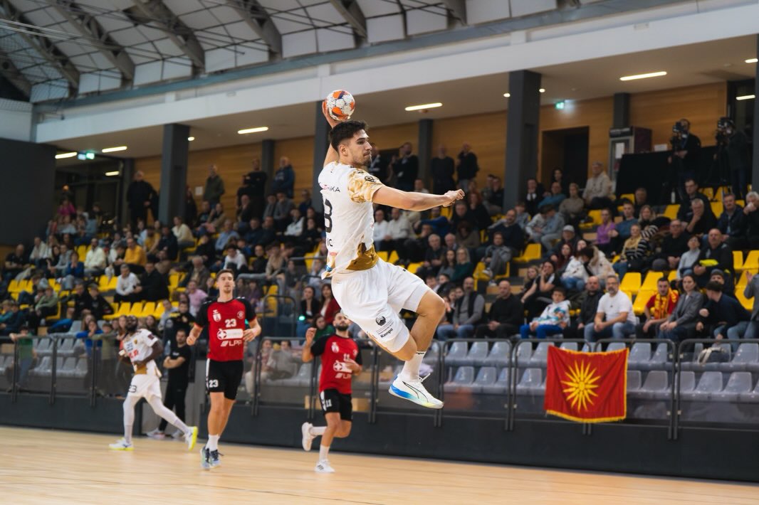 ВО ЖИВО Вардар – Загреб