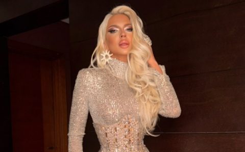 „Убава како нејзината мајка“: Ќерката на Карлеуша доби десетка за стилот од следбениците