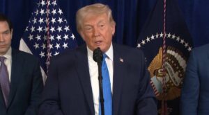 Трамп: САД и Венецуела постигнаа договор за извоз на нафта во вредност од две милијарди долари