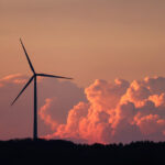 Ветерот и сонцето за првпат произведоа  повеќе електрична енергија од фосилните  горива во Европската Унија