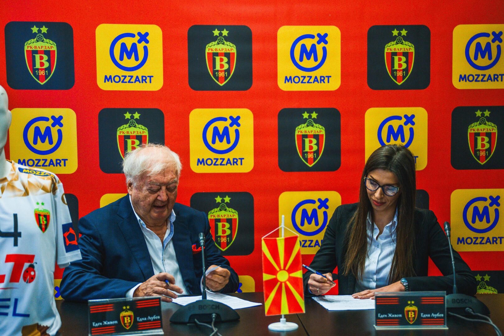 Во РК Вардар пристигна засилување – Mozzart нов спонзор на клубот