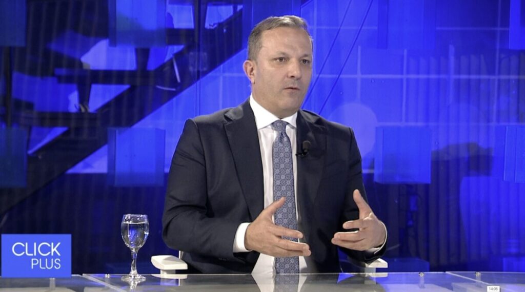 Екс министерот за финансии, Миноски: Владата да се вклучи во дијалогот на ЕСС –платите мора да растат