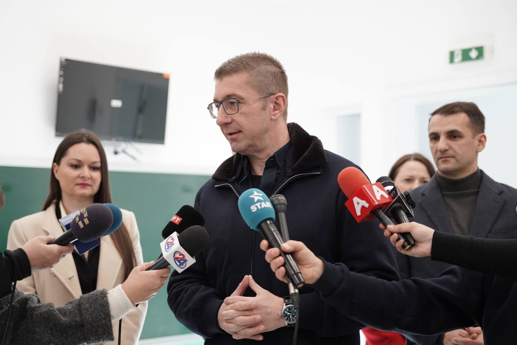 Мицкоски: Се покренаа неколку процеси и неколку маркети одблиску ги следиме