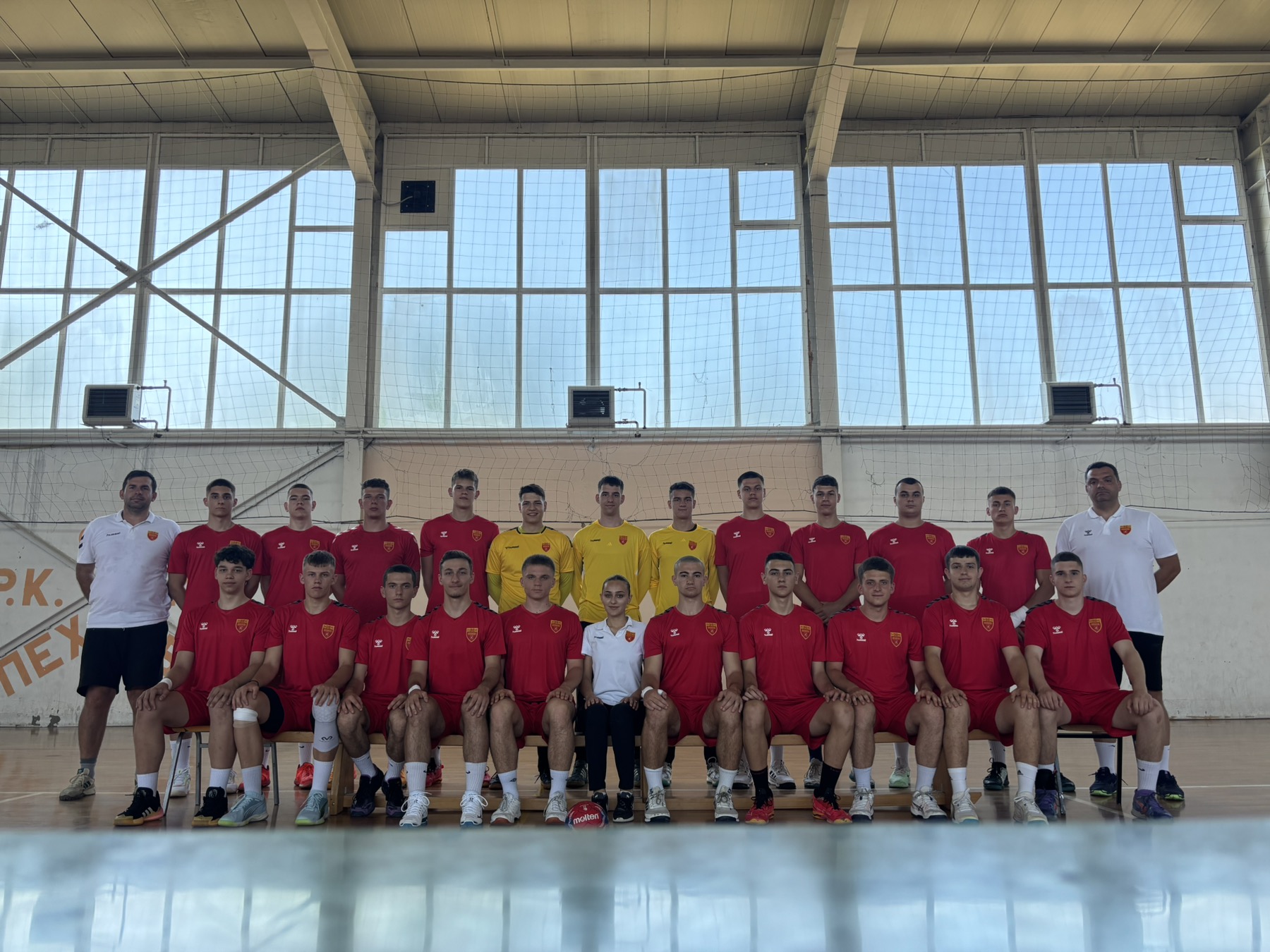 ДЕНЕСКА НА ТЕРЕНИТЕ: Македонија на прв тест со Црна Гора