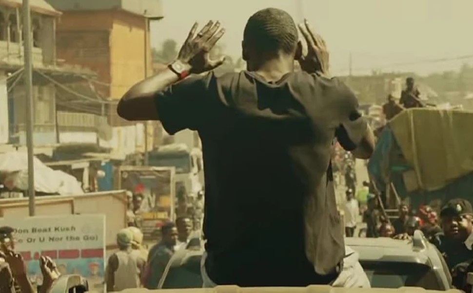 Големото срце на ѕвездата на Реал: Одморот го искористи да помага во Сиера Леоне (ВИДЕО)