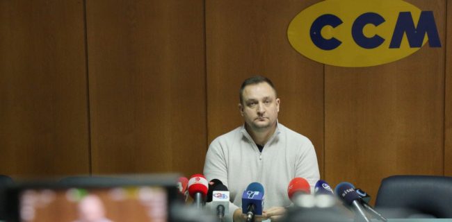 ПЛАТАТА НА РАБОТНИЦИТЕ НЕ СТИГНУВА ОД ПРВИ ДО ПРВИ, РЕКОА ОД ССМ НАЈАВУВАЈЌИ ГО ПРОТЕСТOT