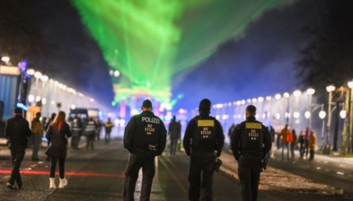 Германскиот полициски синдикат бара итна забрана на приватните огномети по црниот биланс за Нова година