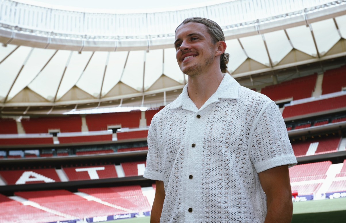 Толку од Атлетико: Конор Галагер се враќа во Премиер лигата