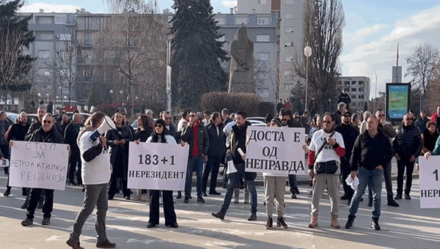 Кумановци вработени во странство протестираат против присилна наплата на даноци, бараат ревизија на решенијата