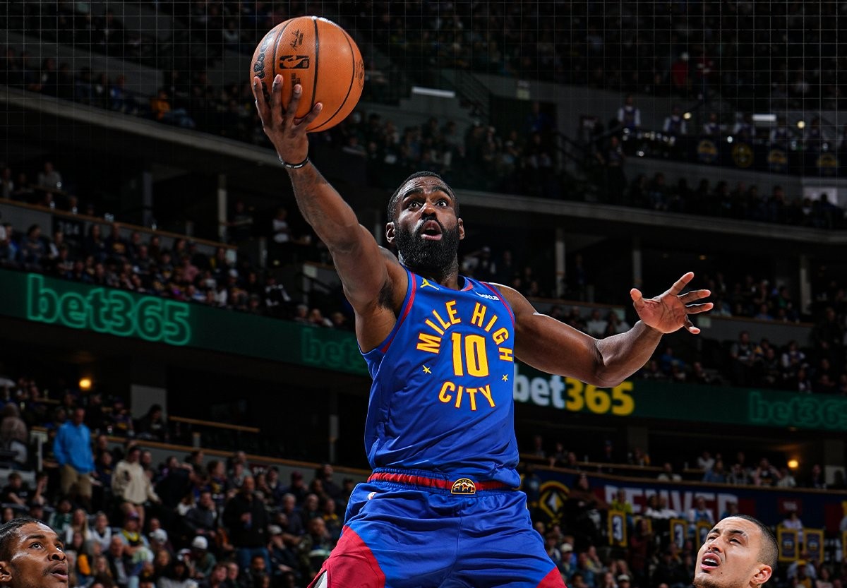 „Резервната“ постава на Денвер ги преслуша Јанис и компанија (ВИДЕО)