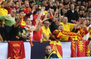 „Фалангата“ се собира на едно место – два часа пред мечот со Данска