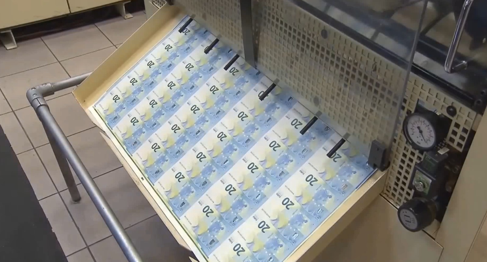 Јавниот долг падна под 60% од БДП