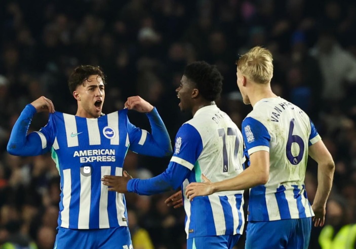 Гркот Костулас го спаси Брајтон од пораз во 91. минута! (ВИДЕО)