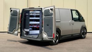 Електричното комбе на Киа во специјална изведба за германските занаетчии