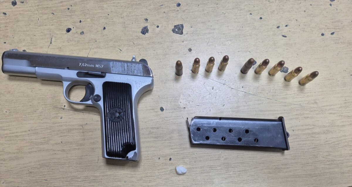 Маж од Гумалево уапсен со кокаин и нелегален полн пиштол