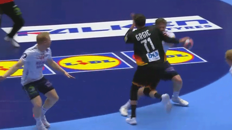 Феноменалните Волф и Гргиќ ја вратија Германија на прво место