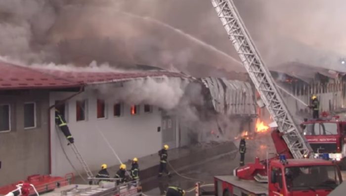 Локализиран е големиот пожар во Нови Пазар