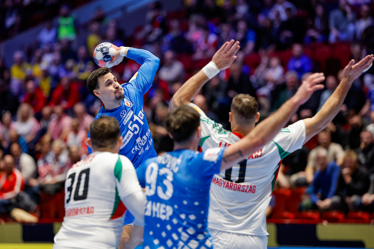 Хрватска не ја пропушти шансата – оди во полуфинале, Франција нема да ја брани титулата!