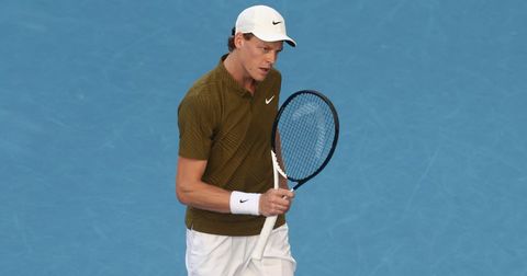 Синер ја доби италијанската битка за место во Топ 8 на Австралија Опен