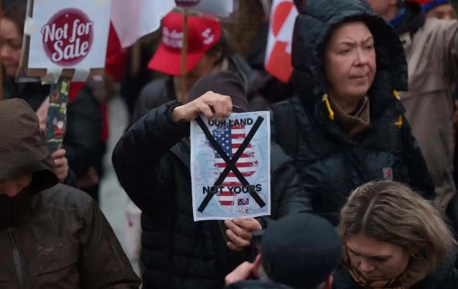 КИНА И РУСИЈА СИГУРНО ИМААТ ДОБАР ДЕН, КАЖА ЕУ ПО ЗАКАНИТЕ ОД ТРАМП СО НОВИ ЦАРИНИ ПОРАДИ ГРЕНЛАНД