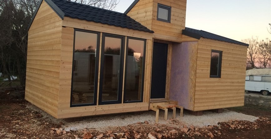 Монтажна куќа или класична градба, што е попрофитабилно?