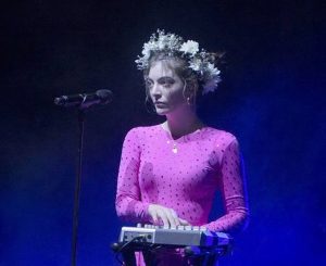 Lorde – гласот на една генерација што ја промени поп-музиката